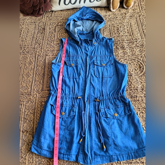 Chocolate USA Denim Vest | 100% Cotton | Size Small | Like NEW - Picture 2 of 6